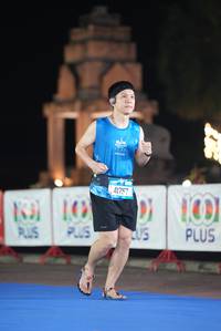 BIB: 1831, 41757
                            <button type="button" onclick="openModal(19765178)" class="btn btn-primary btn-sm float-right btn-popup" data-toggle="modal" data-target=".modal-high-quality">
                        <i class="fas fa-shopping-cart"></i> Add to Cart
                    </button>
                                            <button type="button" onclick="isThisMe(19765178, true)" class="btn btn-success btn-sm float-right btn-popup btn-isme hidden" data-toggle="tooltip" data-placement="bottom" title="นี่คือรูปของคุณใช่ไหม คลิกที่นี่เพื่อเอาเข้าอัลบั้ม">
                        <i class="fas fa-plus"></i> Add to album
                    </button>
                    <button type="button" onclick="isThisMe(19765178, false)" class="btn btn-warning btn-sm float-right btn-popup btn-isnotme hidden">
                        <i class="fas fa-ban"></i> Remove from album
                    </button>